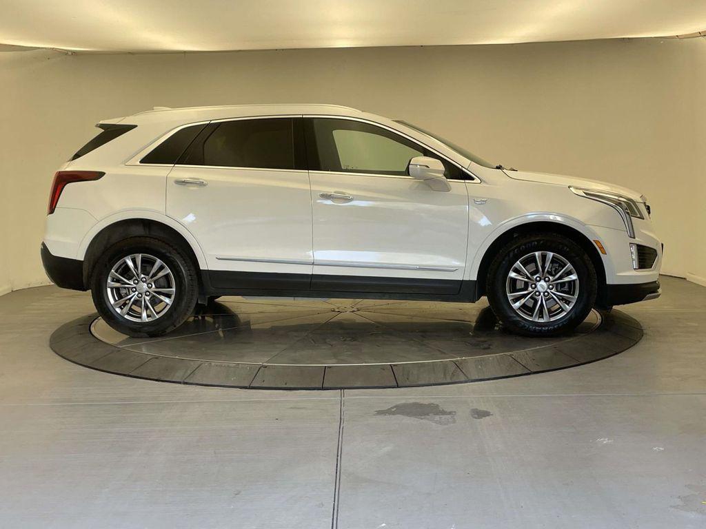 used 2021 Cadillac XT5 car, priced at $22,000