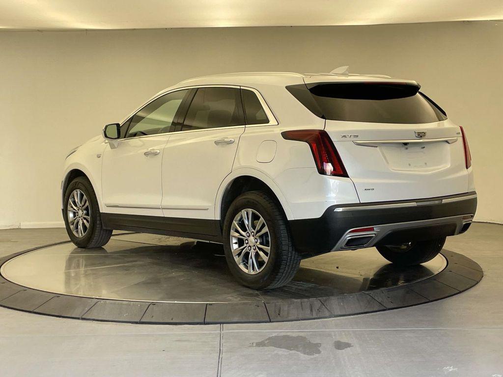 used 2021 Cadillac XT5 car, priced at $22,000