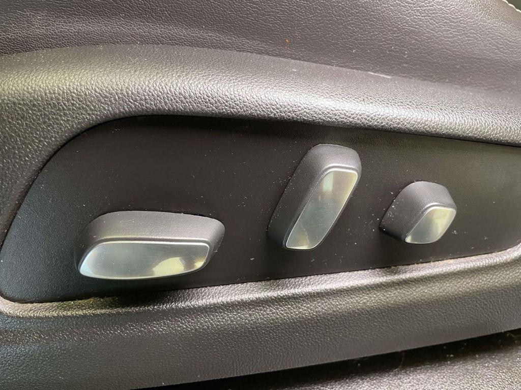 used 2021 Cadillac XT5 car, priced at $22,000