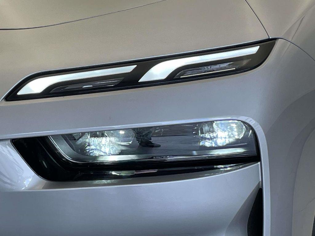 new 2024 BMW i7 car, priced at $110,445