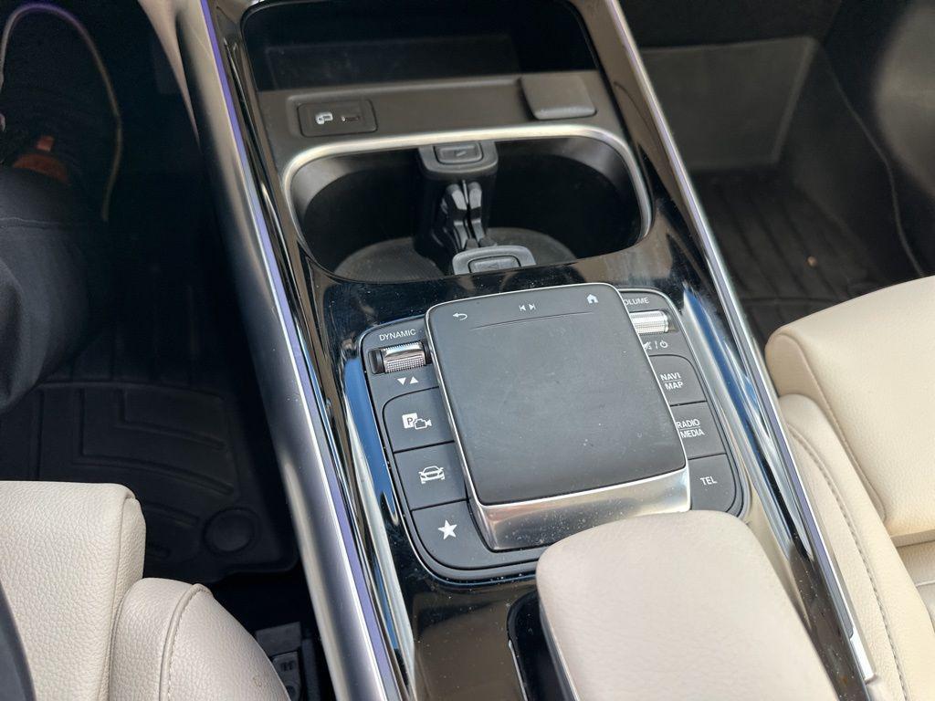 used 2023 Mercedes-Benz GLA 250 car, priced at $33,700