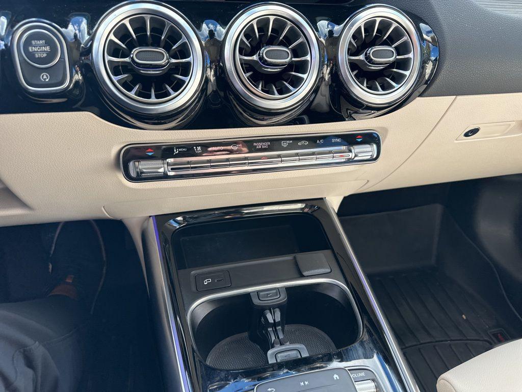 used 2023 Mercedes-Benz GLA 250 car, priced at $33,700