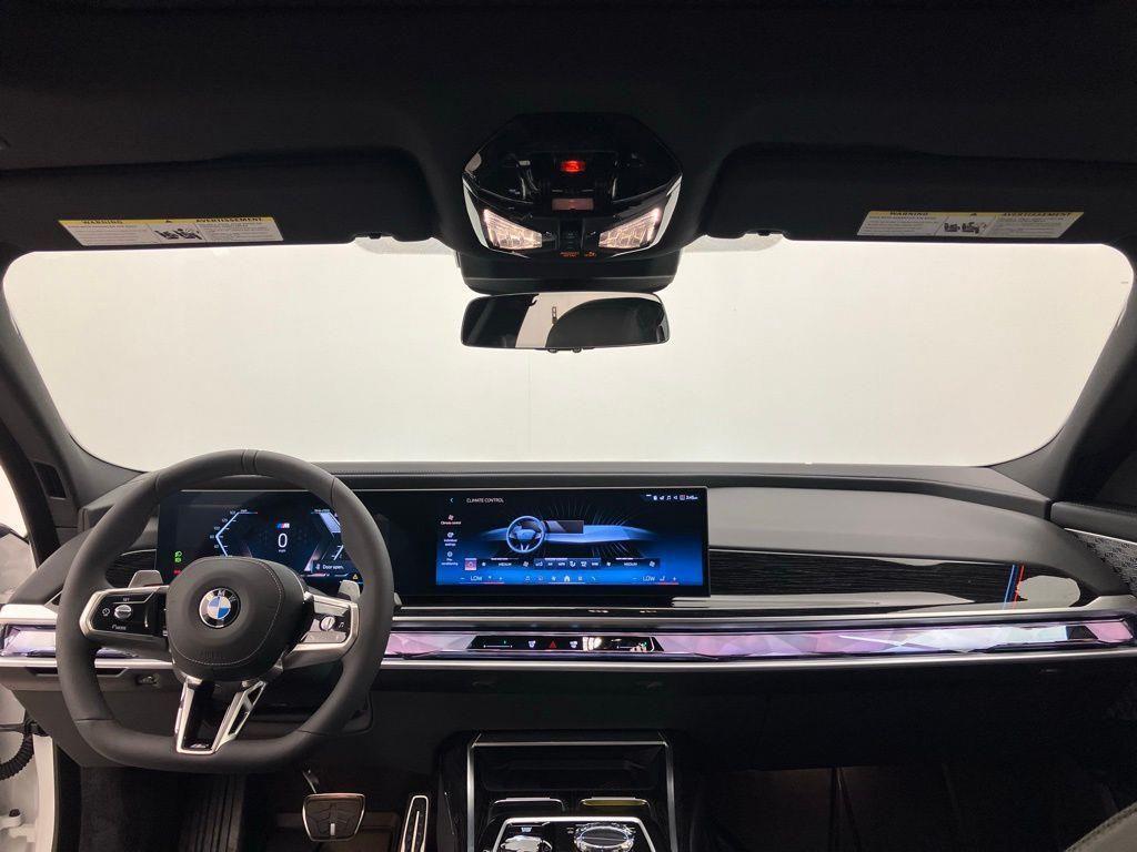 new 2025 BMW 760 car, priced at $133,315