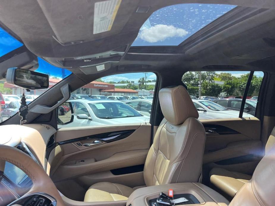 used 2018 Cadillac Escalade ESV car, priced at $32,691