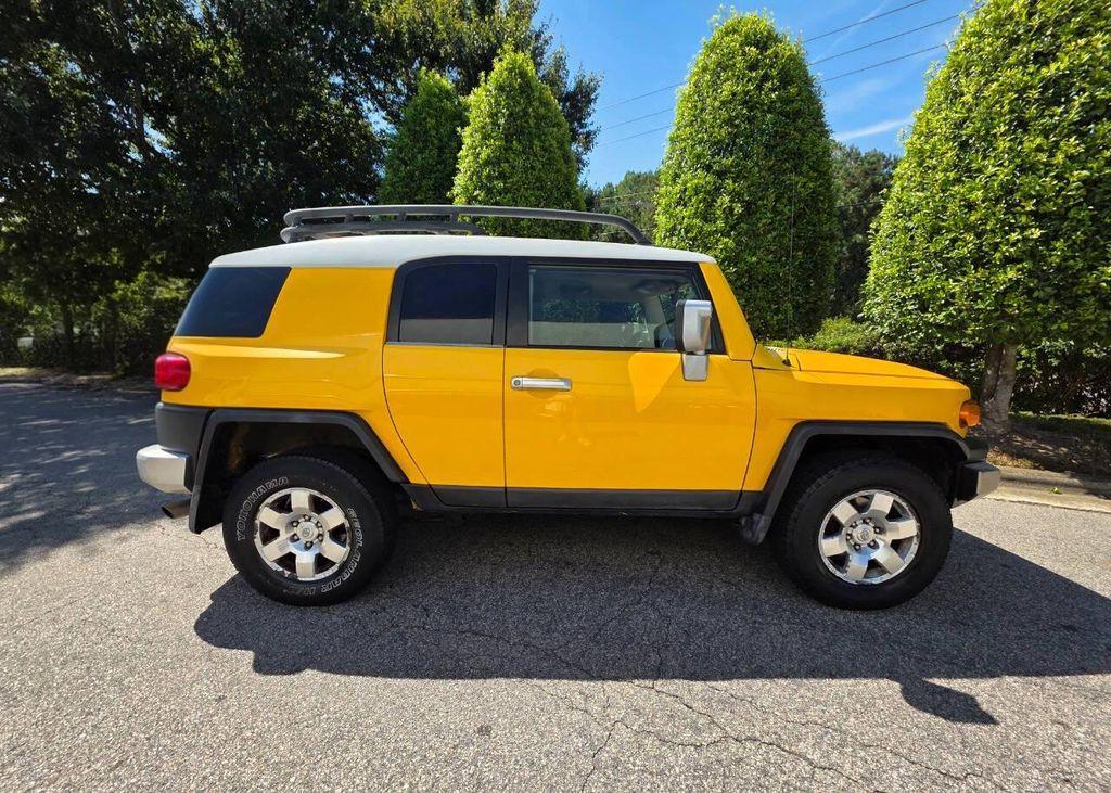 used 2007 Toyota FJ Cruiser car, priced at $11,499