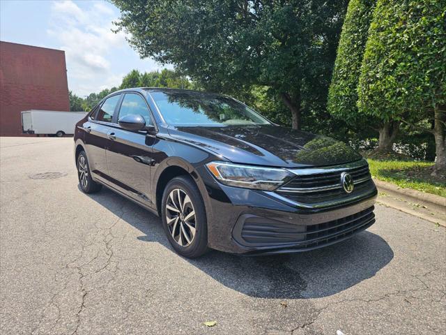 used 2024 Volkswagen Jetta car, priced at $18,497