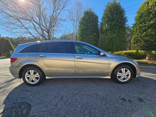 used 2008 Mercedes-Benz R-Class car, priced at $5,999