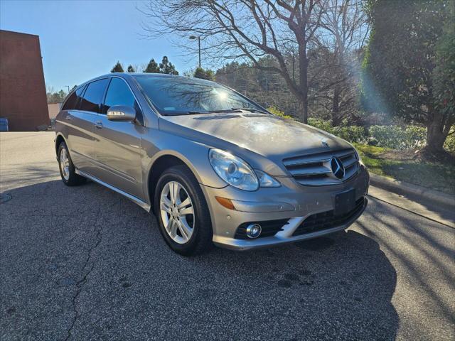 used 2008 Mercedes-Benz R-Class car, priced at $5,999