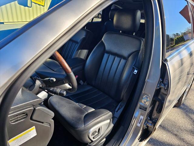 used 2008 Mercedes-Benz R-Class car, priced at $5,999