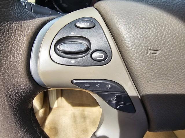 used 2013 INFINITI M37 car, priced at $8,899