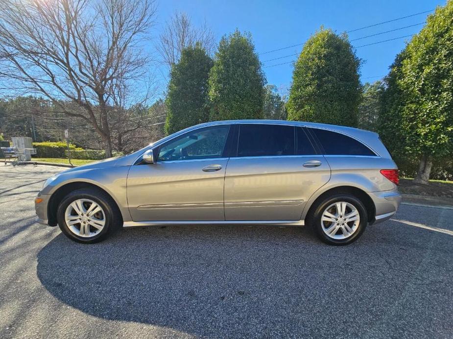 used 2008 Mercedes-Benz R-Class car, priced at $6,998