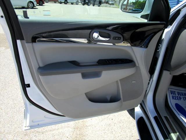 used 2017 Buick Enclave car, priced at $15,990