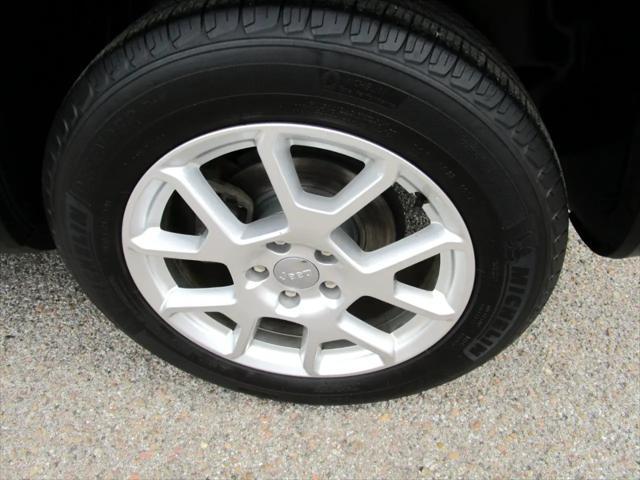 used 2020 Jeep Renegade car, priced at $19,990