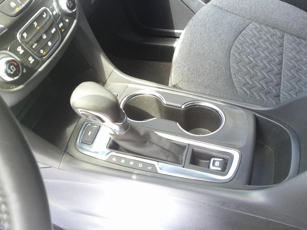 used 2022 Chevrolet Equinox car, priced at $23,000