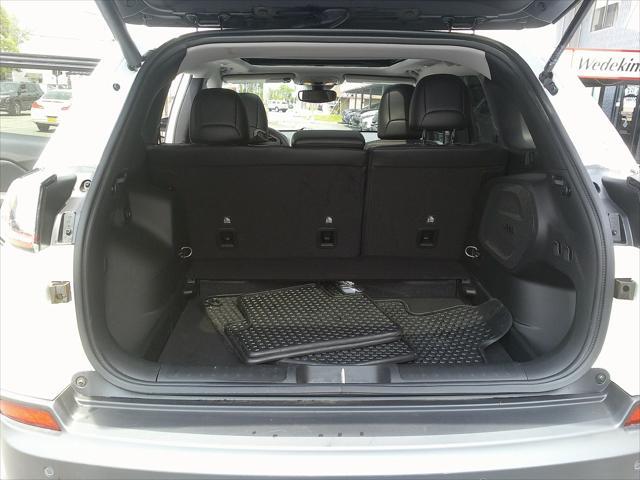 used 2021 Jeep Cherokee car, priced at $27,900