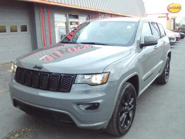 used 2021 Jeep Grand Cherokee car, priced at $27,995