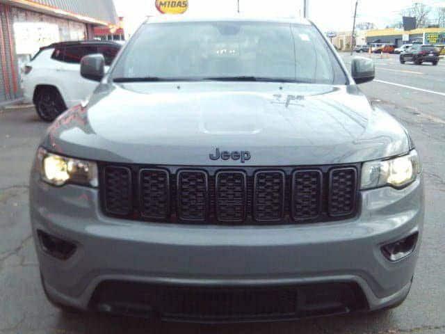 used 2021 Jeep Grand Cherokee car, priced at $27,995