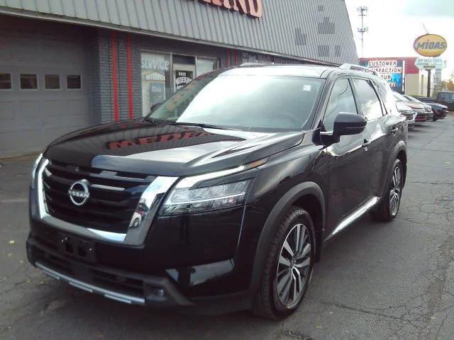 used 2022 Nissan Pathfinder car, priced at $34,995