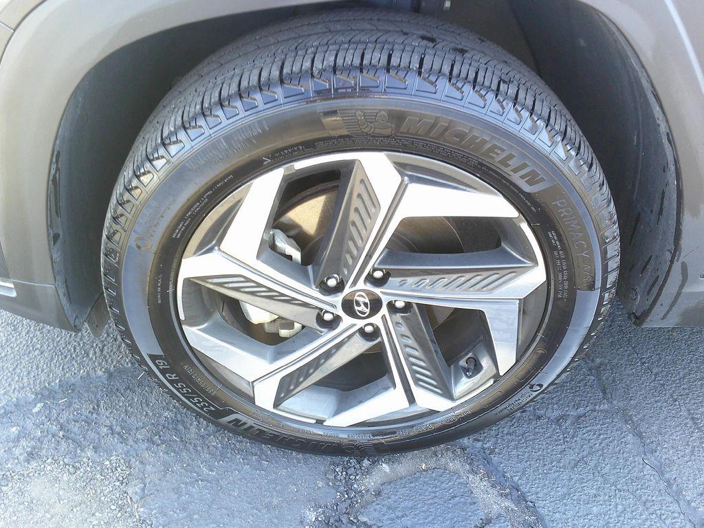 used 2024 Hyundai Tucson car, priced at $27,500