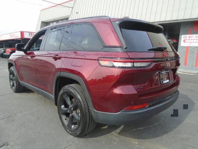 used 2023 Jeep Grand Cherokee car, priced at $33,995