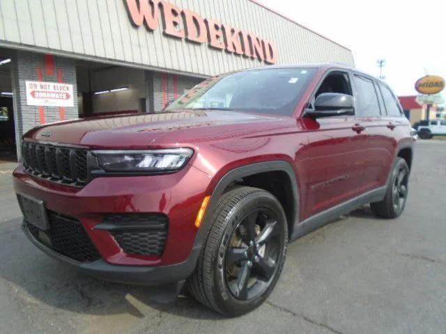 used 2023 Jeep Grand Cherokee car, priced at $33,995