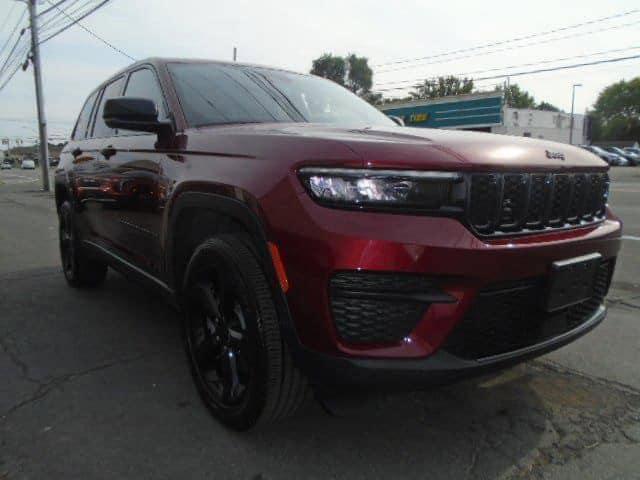 used 2023 Jeep Grand Cherokee car, priced at $33,995