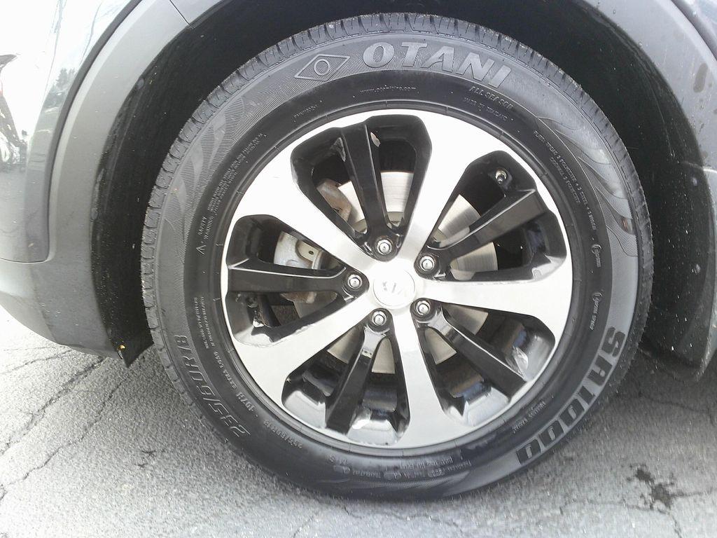 used 2018 Kia Sorento car, priced at $15,995