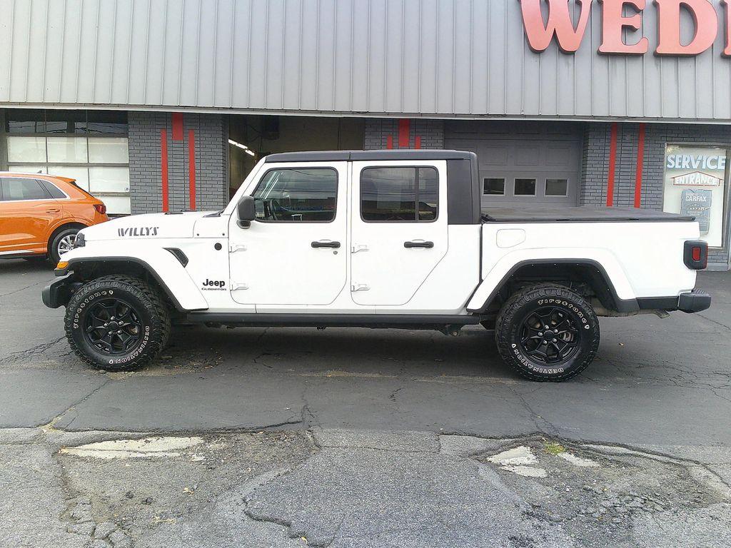 used 2021 Jeep Gladiator car, priced at $29,995