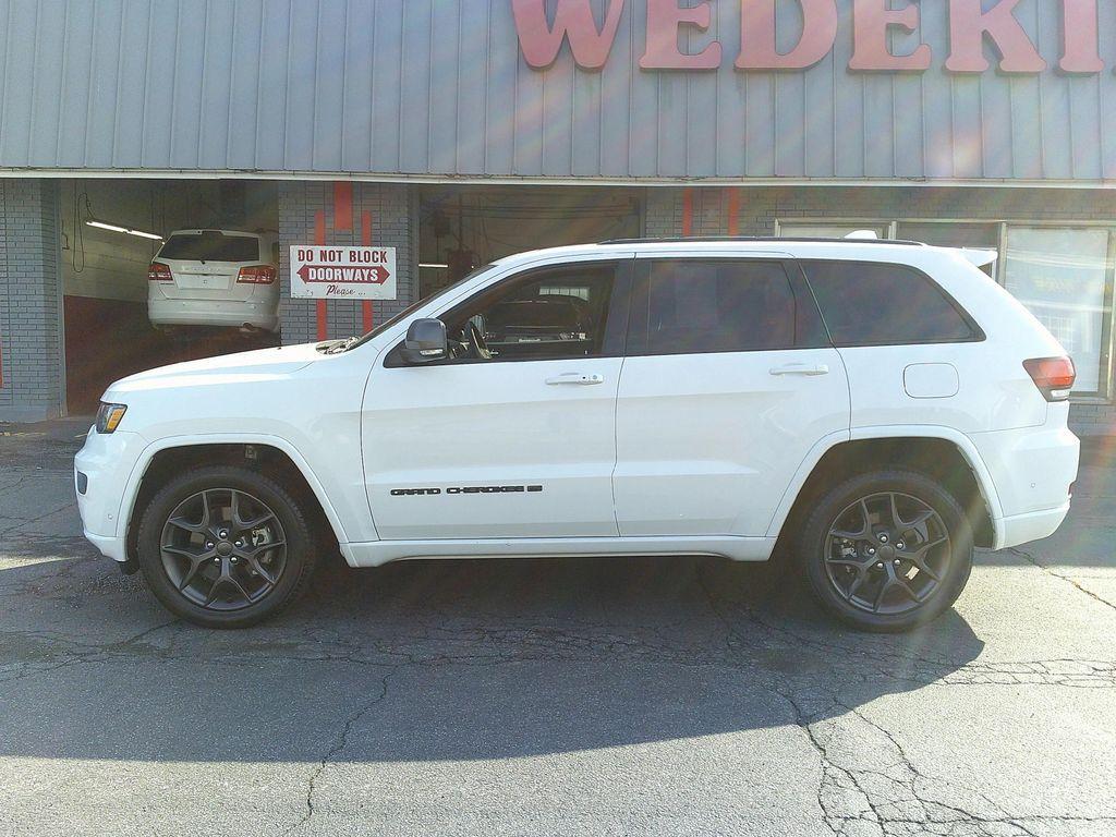 used 2021 Jeep Grand Cherokee car, priced at $28,995