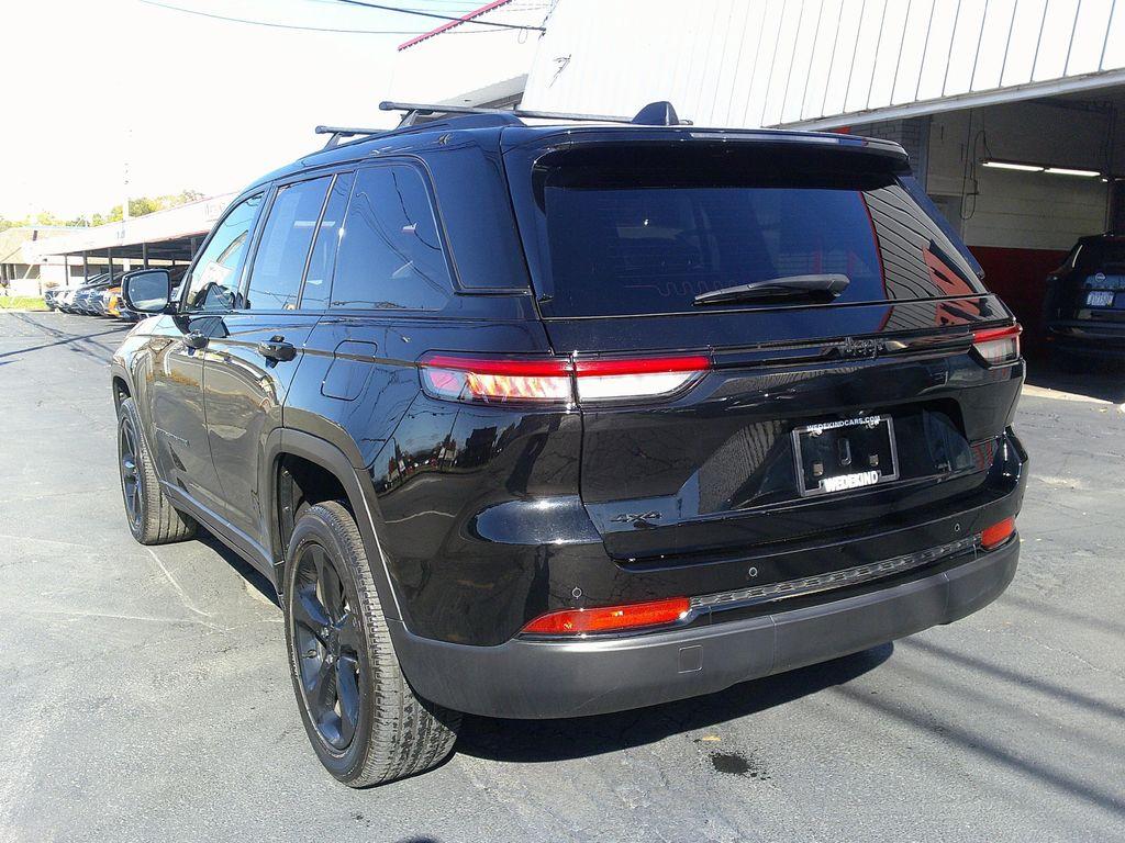 used 2023 Jeep Grand Cherokee car, priced at $32,995