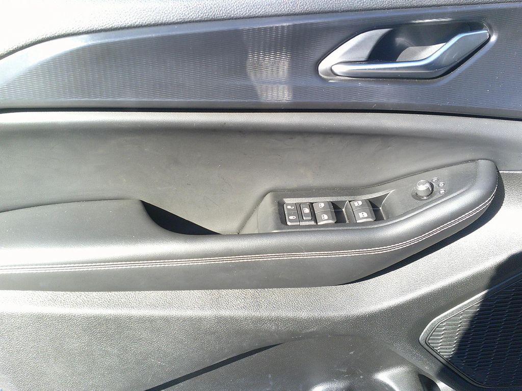 used 2023 Jeep Grand Cherokee car, priced at $32,995