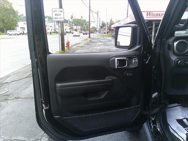 used 2021 Jeep Wrangler car, priced at $27,995