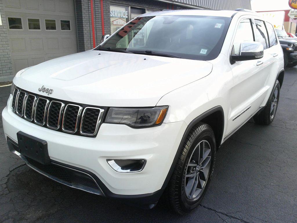 used 2017 Jeep Grand Cherokee car, priced at $15,995