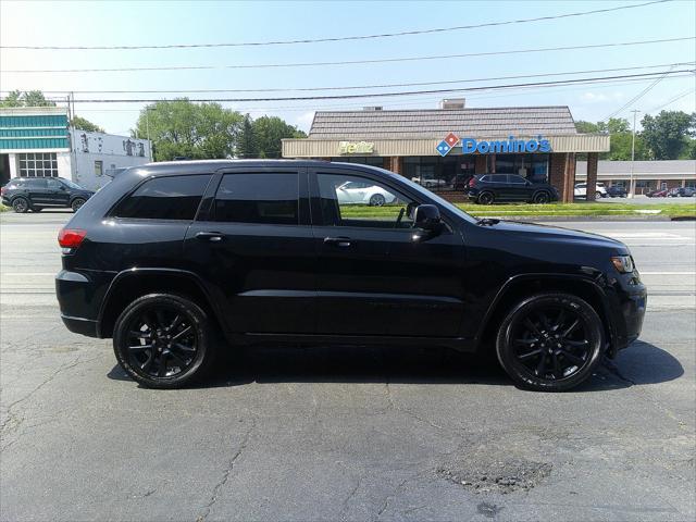 used 2021 Jeep Grand Cherokee car, priced at $28,500