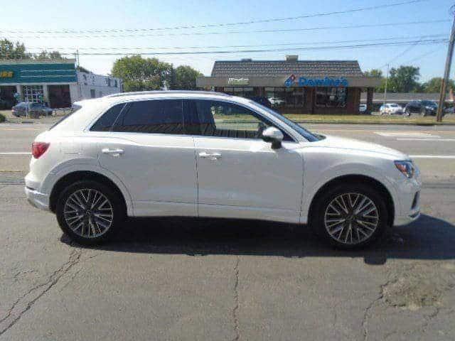 used 2022 Audi Q3 car, priced at $27,500