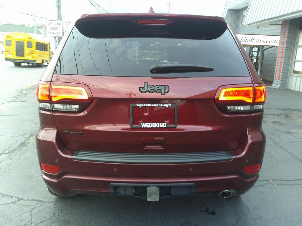 used 2022 Jeep Grand Cherokee car, priced at $28,900