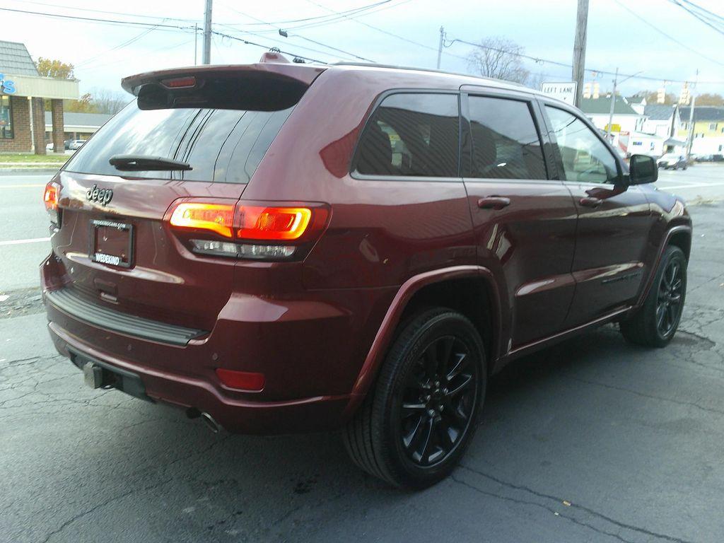 used 2022 Jeep Grand Cherokee car, priced at $28,900