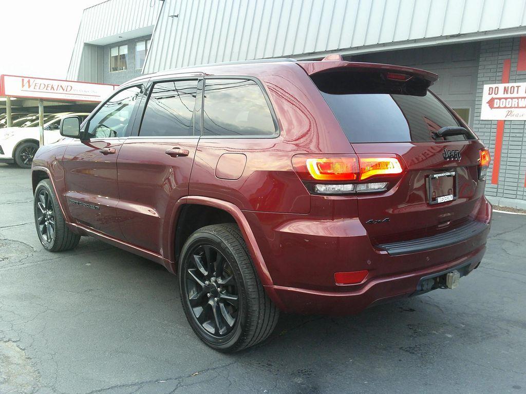used 2022 Jeep Grand Cherokee car, priced at $28,900