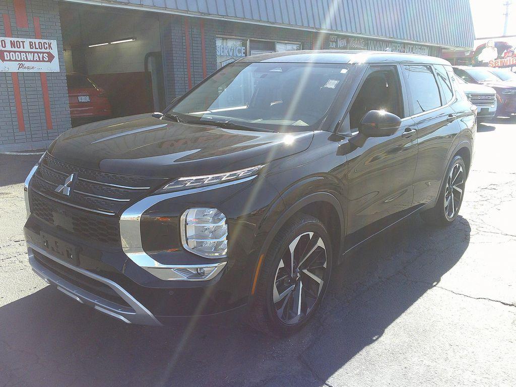used 2024 Mitsubishi Outlander car, priced at $28,995