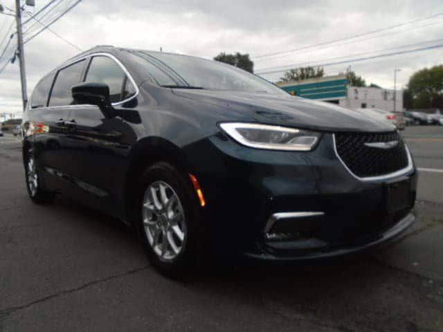 used 2022 Chrysler Pacifica car, priced at $22,995