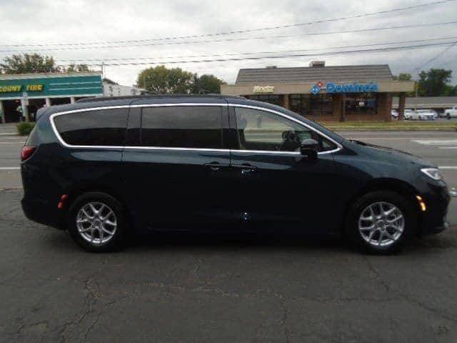 used 2022 Chrysler Pacifica car, priced at $22,995