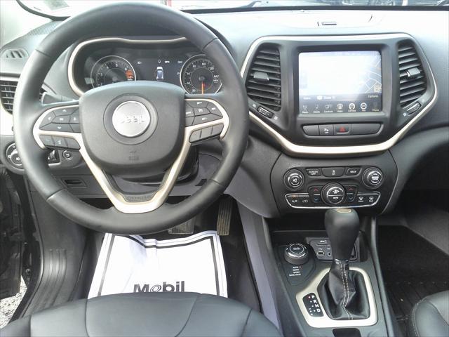 used 2018 Jeep Cherokee car, priced at $15,995