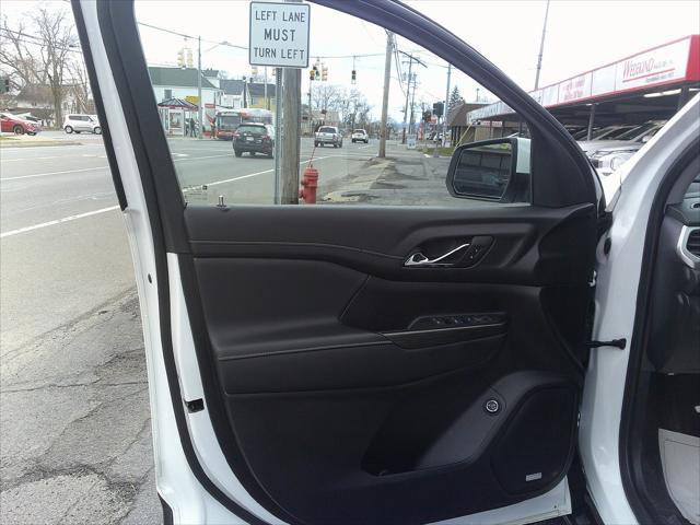 used 2023 GMC Acadia car, priced at $28,900