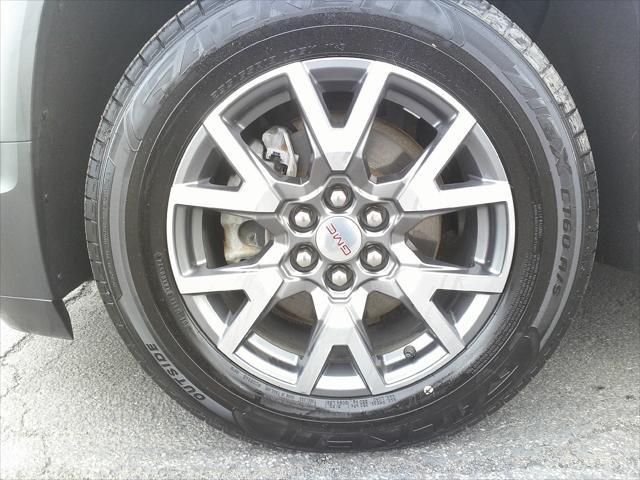used 2023 GMC Acadia car, priced at $28,900