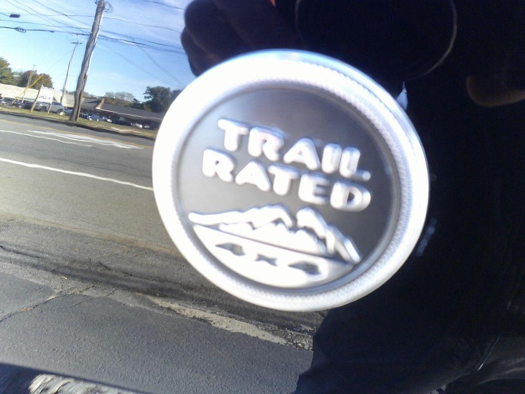 used 2020 Jeep Grand Cherokee car, priced at $21,500