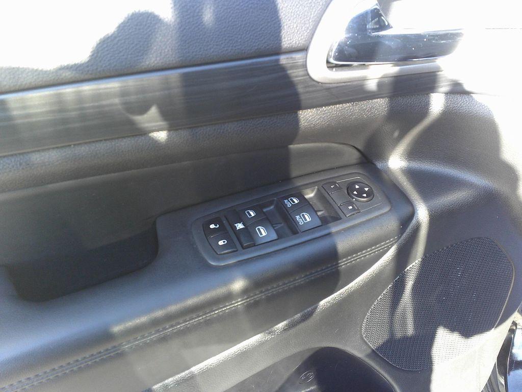 used 2020 Jeep Grand Cherokee car, priced at $21,500