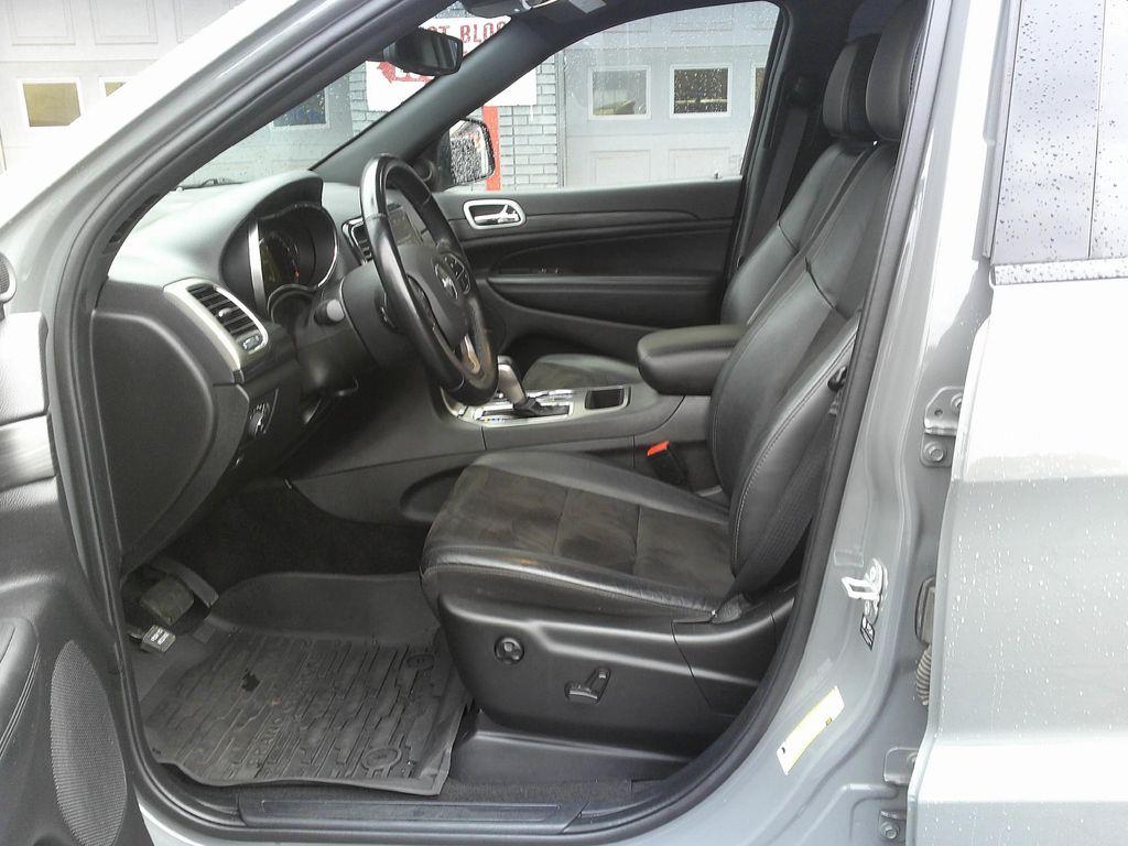 used 2021 Jeep Grand Cherokee car, priced at $23,995