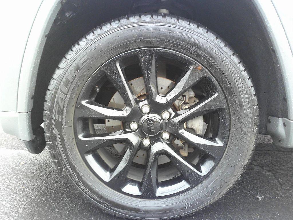 used 2021 Jeep Grand Cherokee car, priced at $23,995