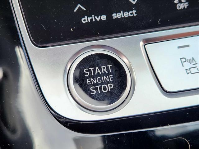 used 2025 Audi Q7 car, priced at $74,991