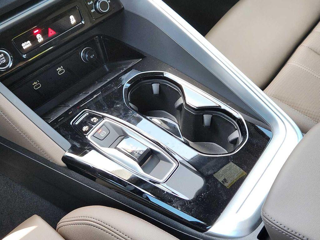 new 2025 Audi Q5 car, priced at $61,300